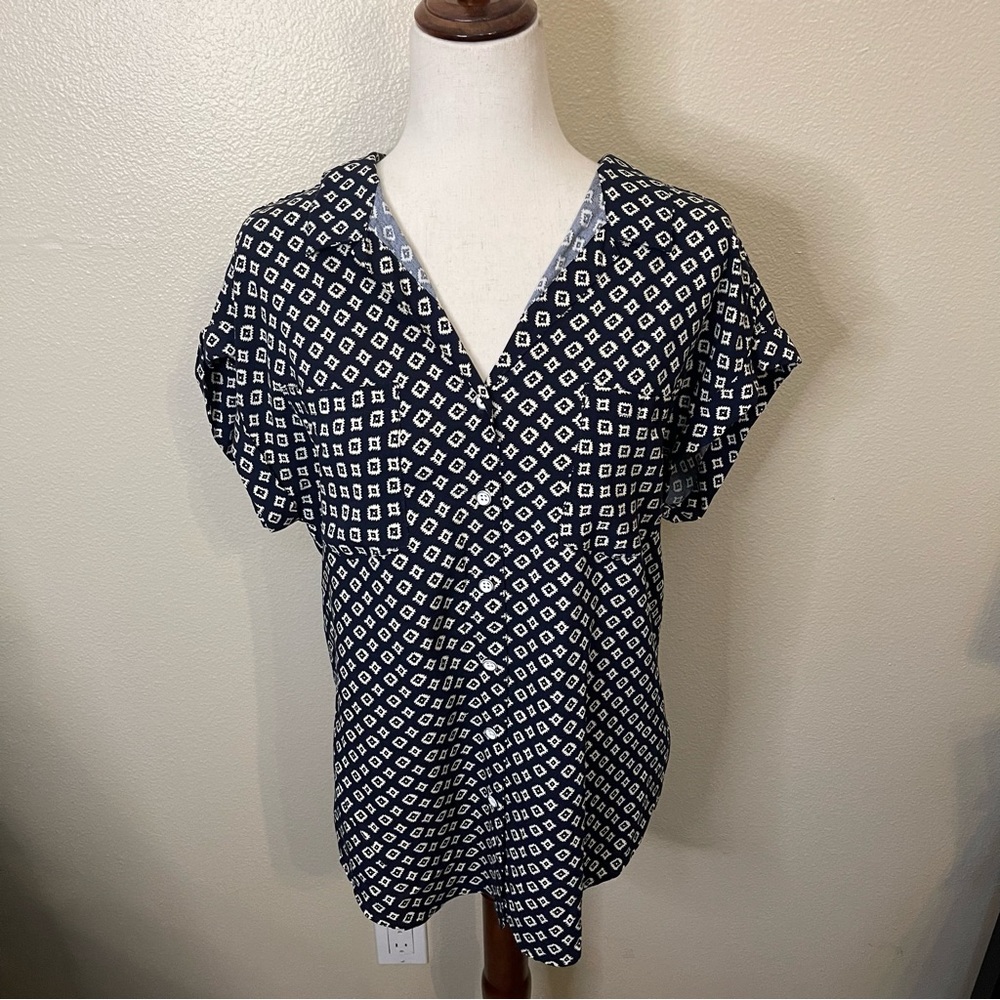 Jachs Girlfriend Navy Sleeveless Blouse Size Large
